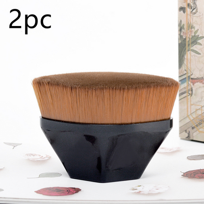 Petal Foundation Brush